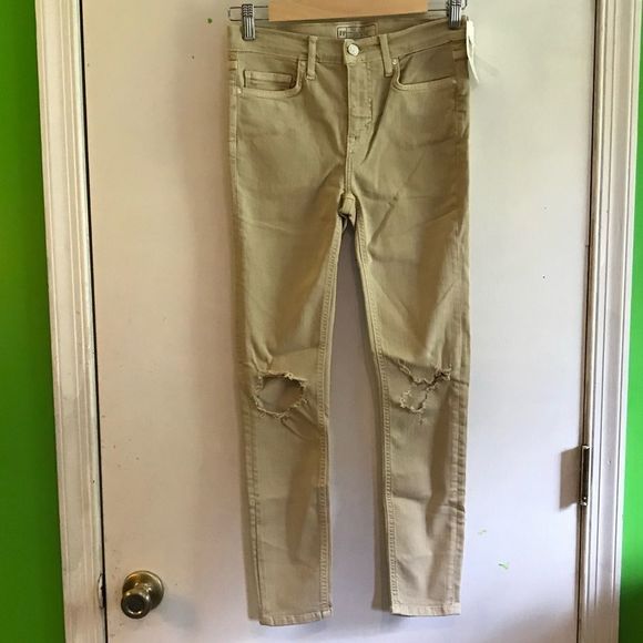 NWT $78 free people | Distressed | Khaki | Skinny Jeans - Picture 2 of 14